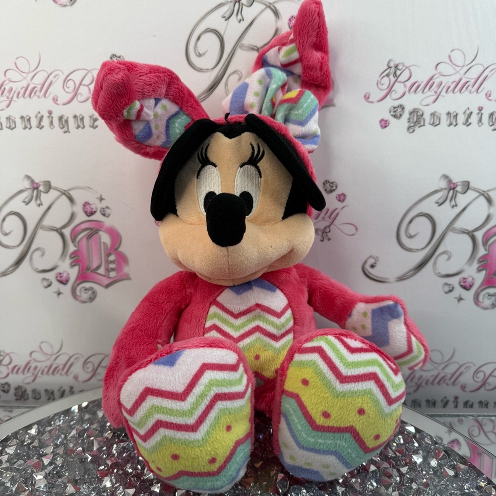 Disney Easter bunny Minnie Mouse Pink Multicolor Chevron Plush Bunny Ears
